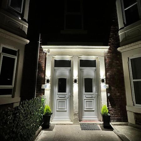 Luxury Ensuite Rooms @ Kingsley Terrace Newcastle upon Tyne Ngoại thất bức ảnh