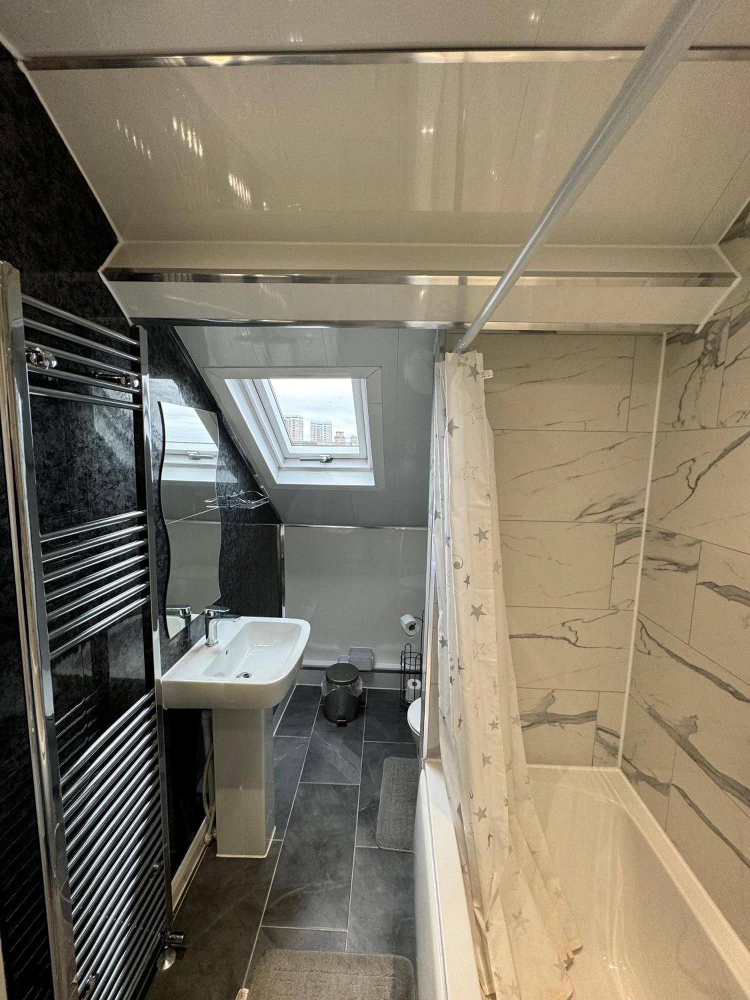 Luxury Ensuite Rooms @ Kingsley Terrace Newcastle upon Tyne Ngoại thất bức ảnh